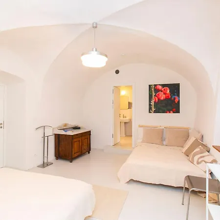 Casarosa , Gotico Apartman