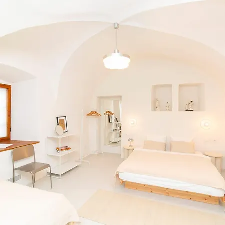 Apartment Casarosa , Gotico *